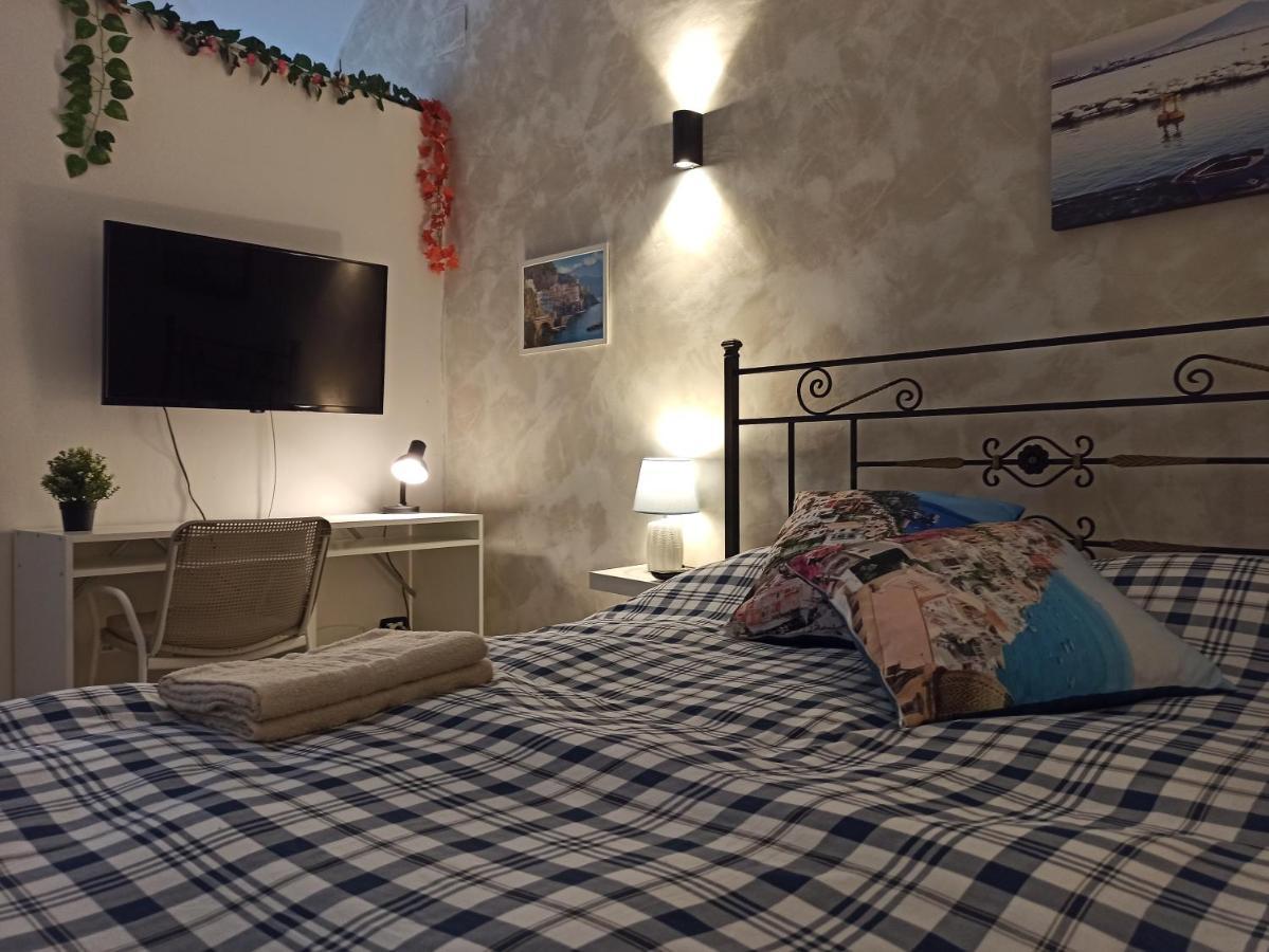 Casa Vacanze Smeralda Vietri Exterior foto